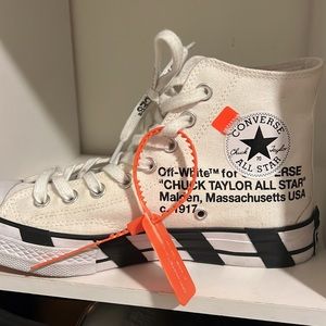 OFF WHITE x CHUCK 70s—— 9 womens/ 7 mens!!!